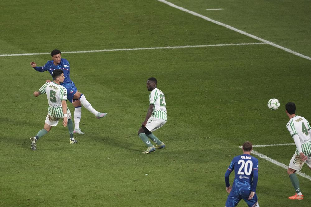 国际米兰、科莫竞彩分析：国米反击占优，有望主场取胜，科莫不败势头强劲。